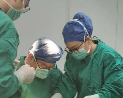 试管囊胚移植后宫外孕的症状有哪些？